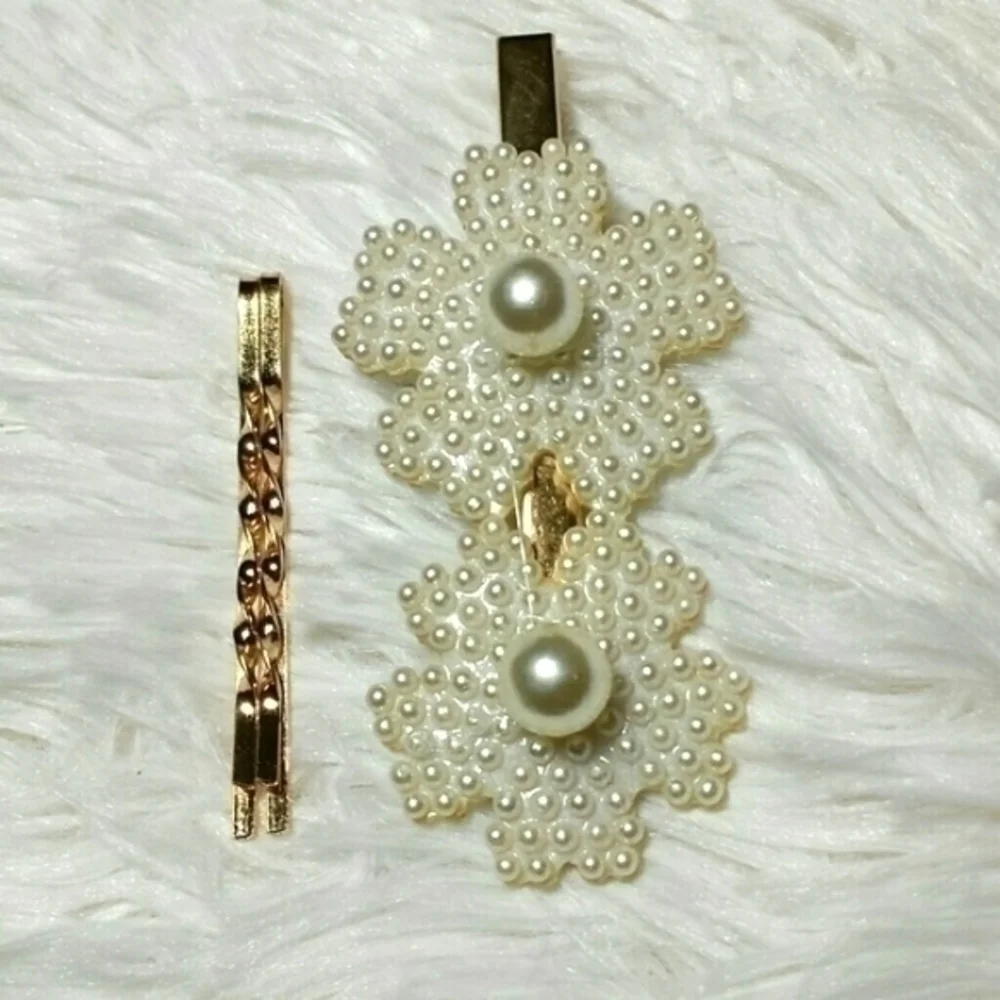 Vintage Golden Pearly Hair Clip Set